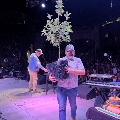 Cakeforest Saratogaca Mountainwinery Ryan Honeycrispappletree 071224